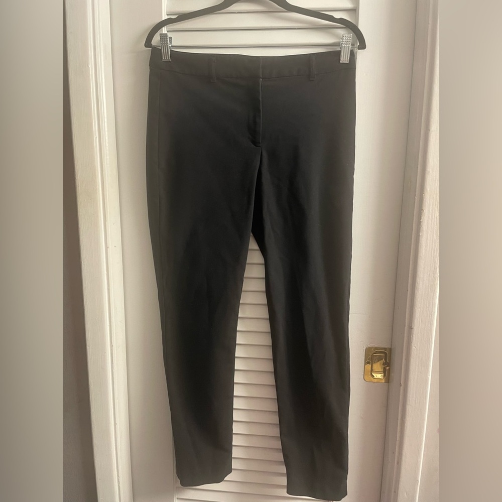 White House Black Market WHBM Black Slim Ankle Pants Size 6 Like New